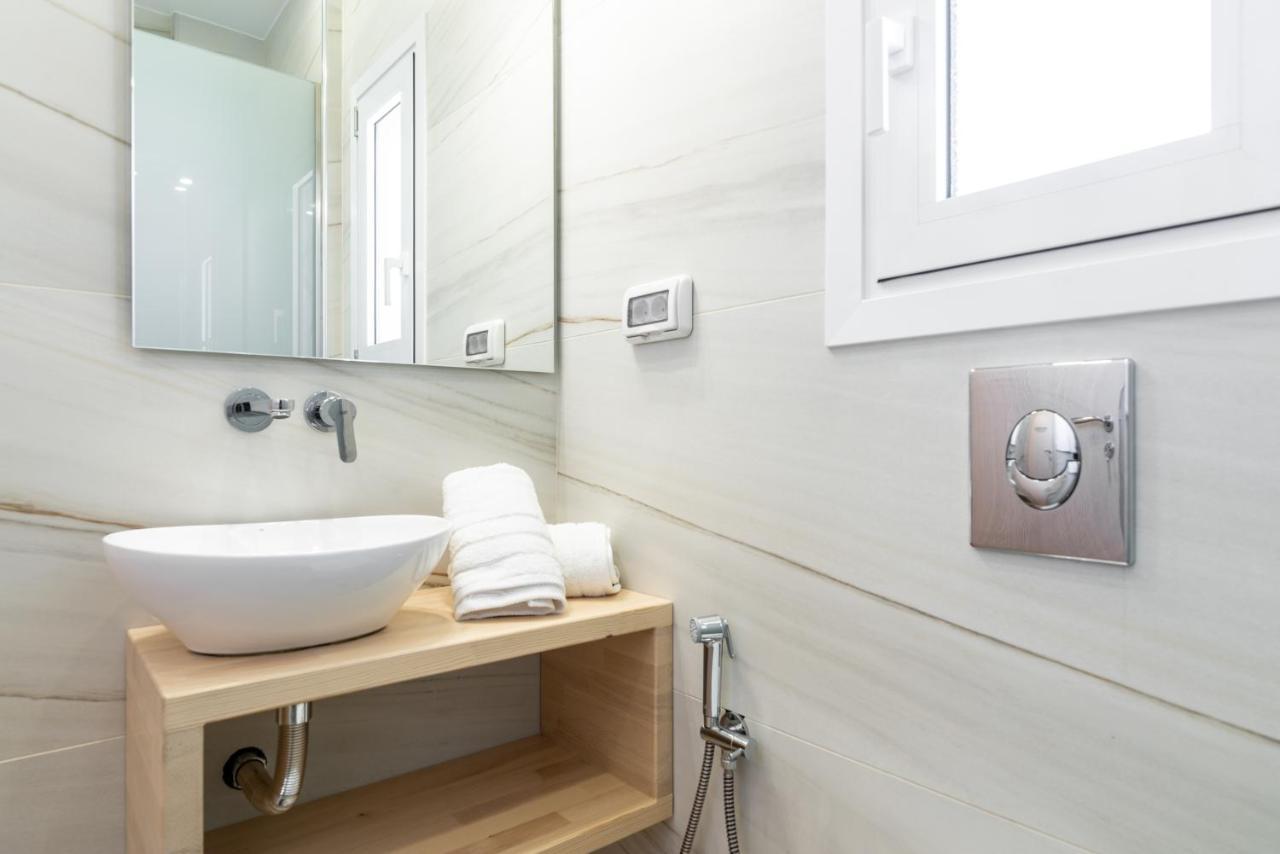 Spartakos Luxury Villa 2 Koukounaria Bagian luar foto