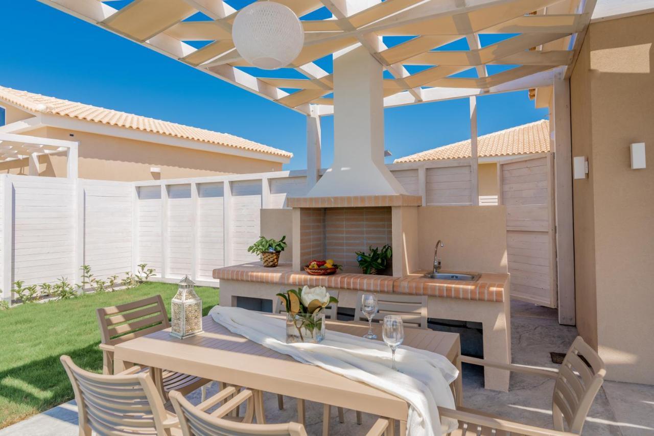 Spartakos Luxury Villa 2 Koukounaria Bagian luar foto